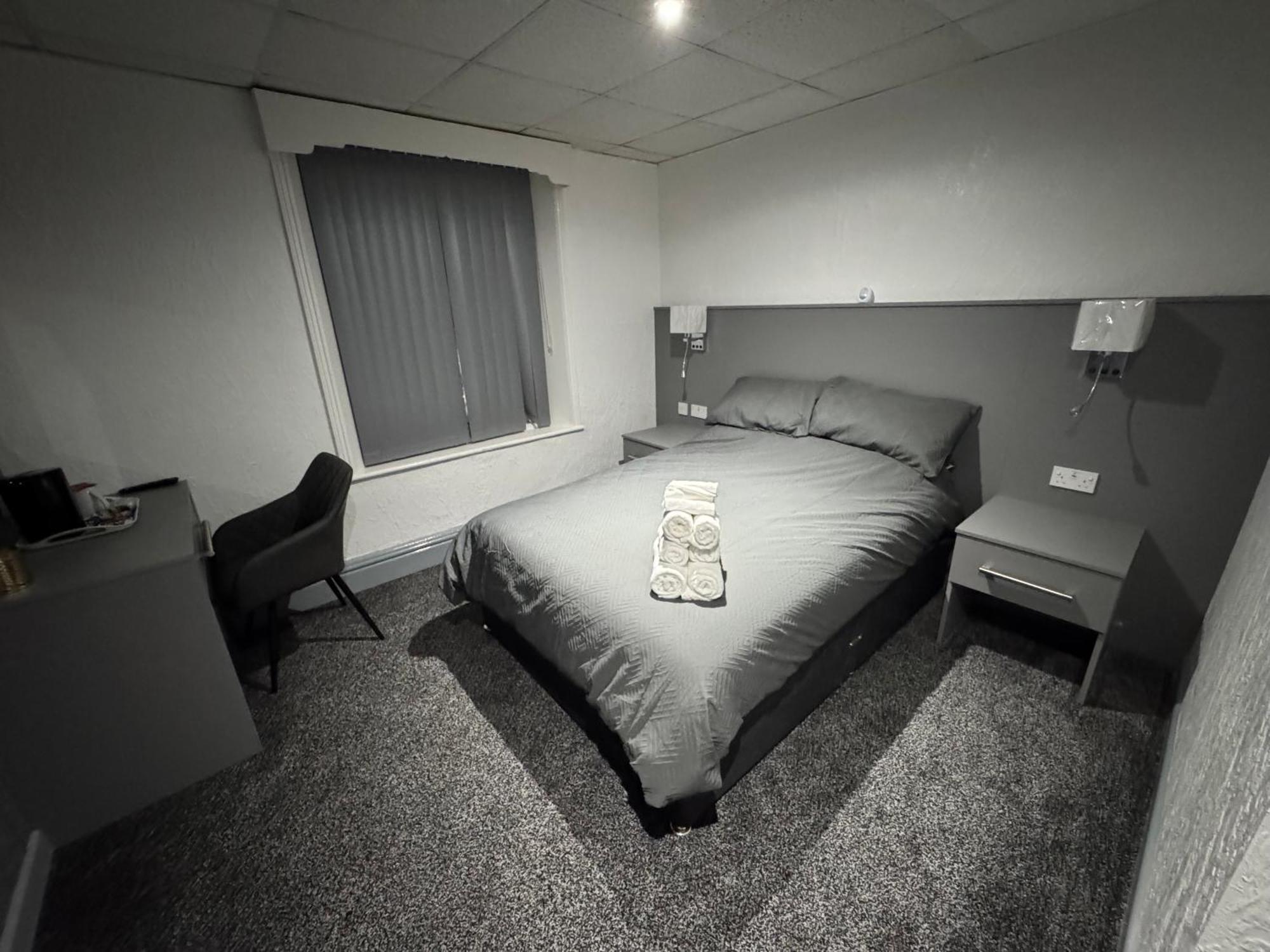 Waverley Beach Hotel — Photos 1